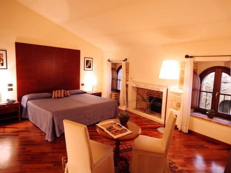 Relais La Corte Di Bettona Dış mekan fotoğraf